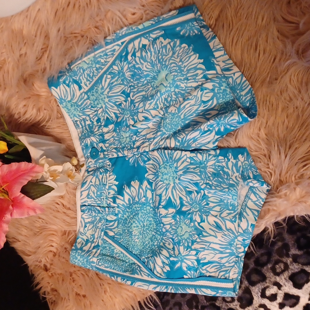 🏖 💙💖🤍SUPER CUTE LILLY PULITZER SHORTS